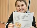 6. Uczeń uśmiecha się i prezentuje wykonane zadanie 