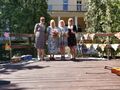 Pożegnanie koleżanki odchodzącej na emeryturę na scenie