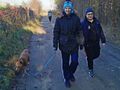Dominik i Krystian spacerują