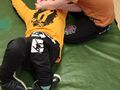 5. Uczeń robi masaż koledze przy spokojnej muzyce 
