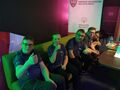 1. Zawodnicy czekają na rozpoczęcie zawodów bowling 