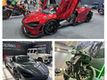 collage zdjęć samochodów wystawionych na targach motoryzacyjnych