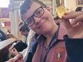 4. Uczeń prezentuje czekoladowy talent który otrzymał podczas mszy 