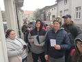 2uczniowe szukają ukrytych kodów queer pośród kamienic 