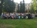 wspólne grupowe zdjęcie po akcji sprzątania świata