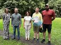 Wspólne zdjęcie po chrzcie jeździeckim