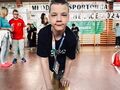 Filip wykonuje zadanie