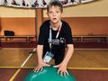 Oskar wykonuje ćwiczenie