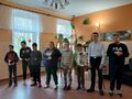 Dzieci czekają na dyplomy