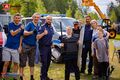 Wspólne zdjęcie z policjantami